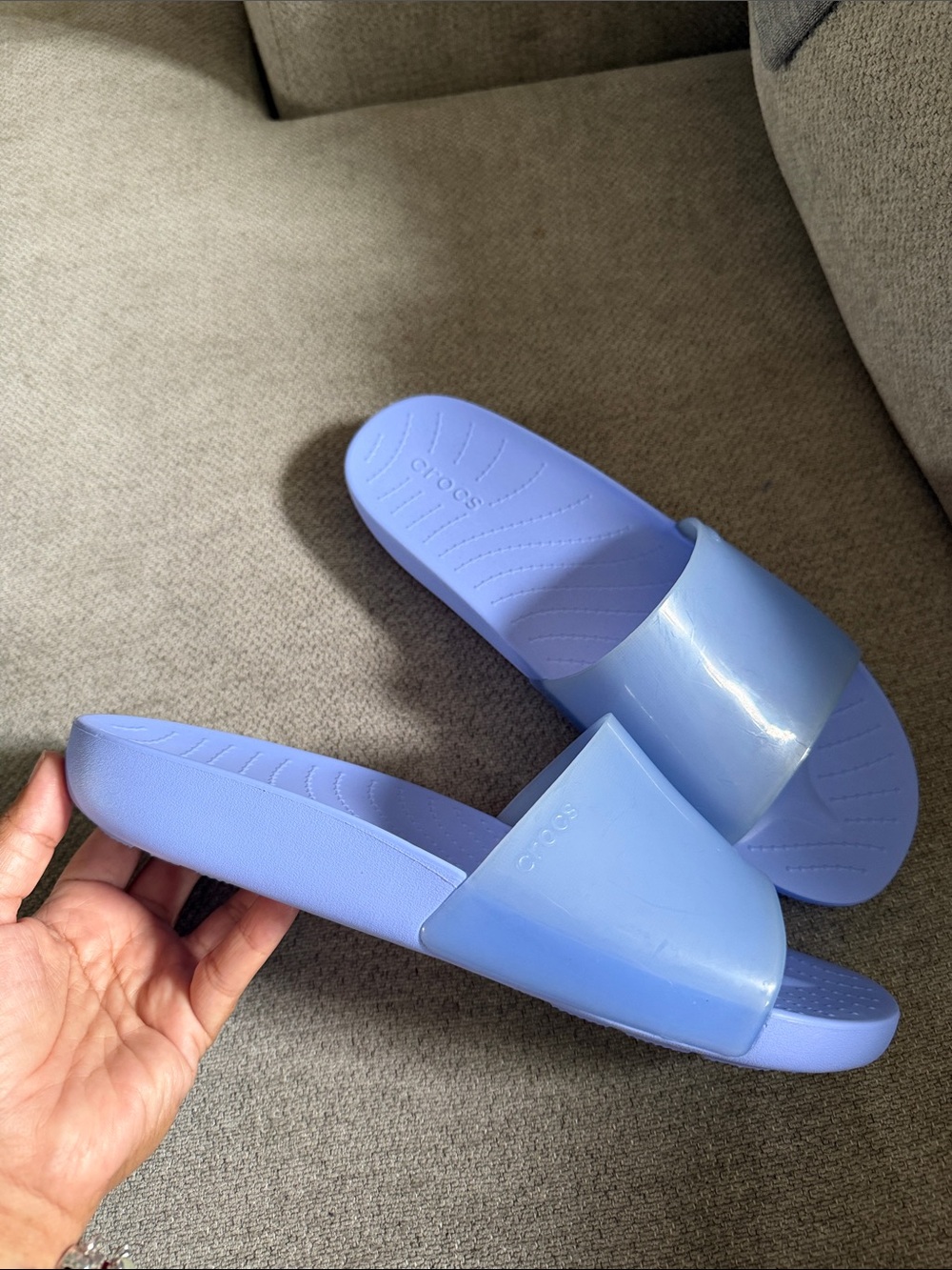 CROCS Women's Slide Sandals in Light Periwinkle Blue Size 8